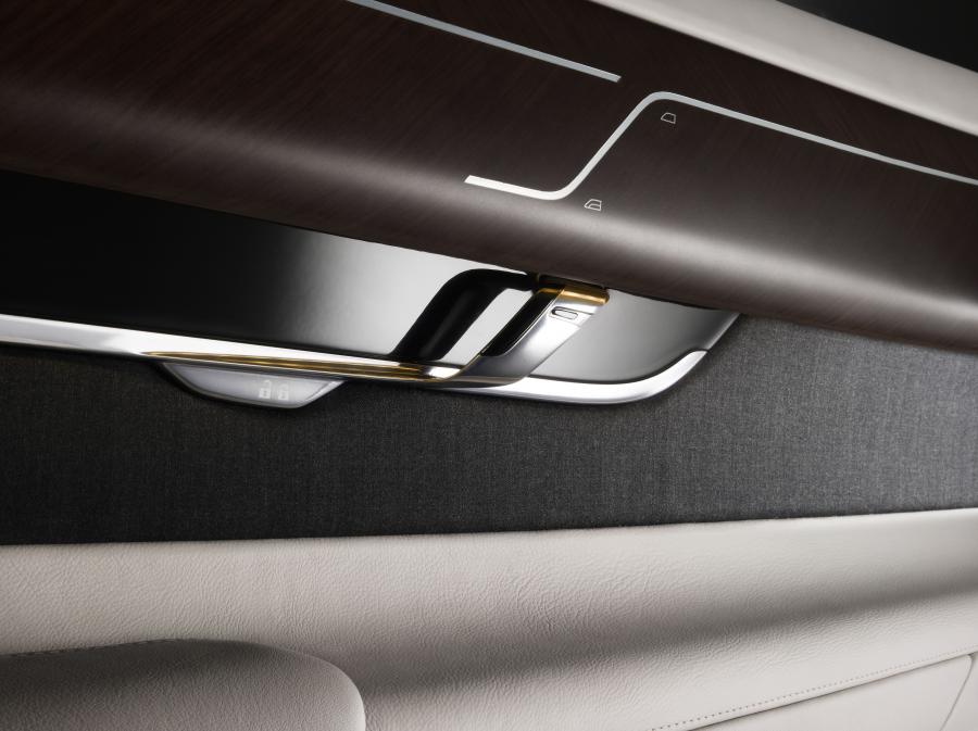  Volvo Concept You 2011 года  (фото 6 из 23)